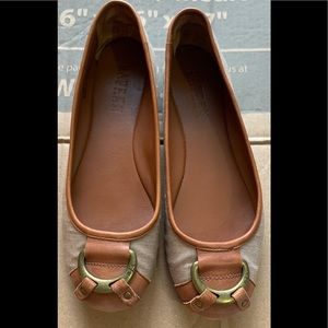 Lauren Ralph Lauren Abigale Contemporary Flat Sz 5.5